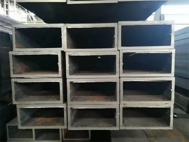 弥勒Q235冷拔方管材质特点 适用工程场景分析